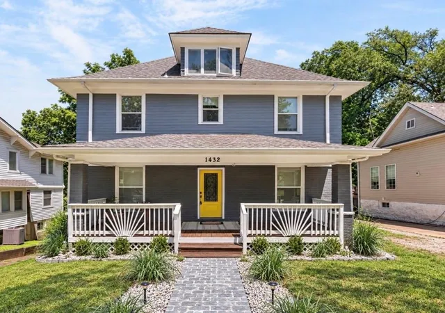 Photo 1 of Single family home for sale at 1432 W Walnut St, Independence, MO 64050 | MLS# 2641203 | Listing updated on 2026-09-15