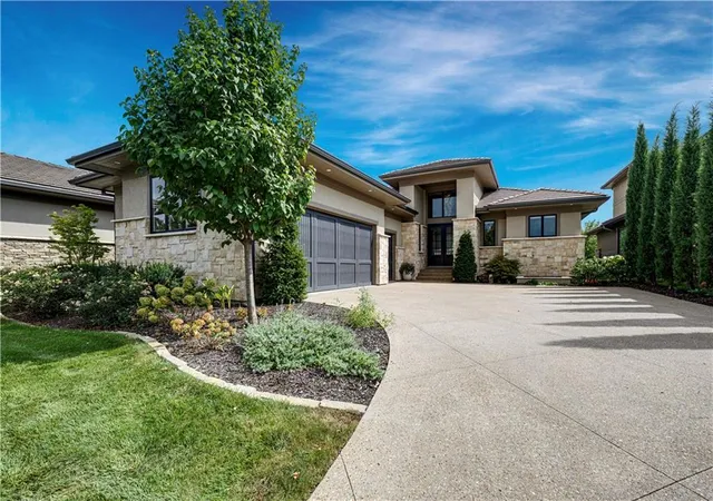 Single family home for sale at 6013 W 137 Street, Overland Park, KS 66223 | MLS# 2641211