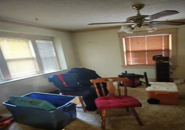 Photo 3 of Sale Pending at 5821 S Tracy Ave #5821, Kansas City, MO 64110 | MLS# 2641213 | Listing updated on 2026-09-16