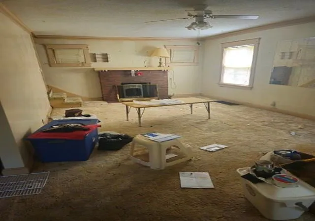 Photo 4 of Sale Pending at 5821 S Tracy Ave #5821, Kansas City, MO 64110 | MLS# 2641213 | Listing updated on 2026-09-16