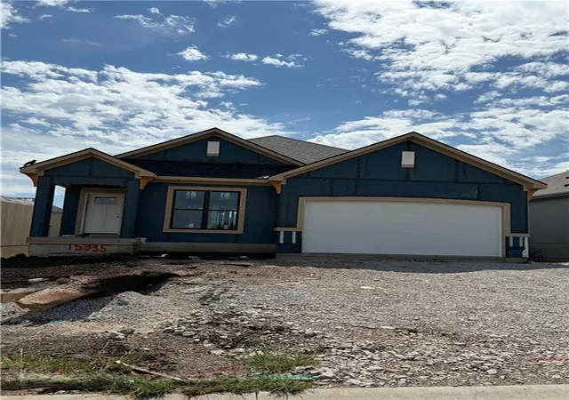 Photo 2 of Single family home for sale at 15335 W 161 Street, Olathe, KS 66062 | MLS# 2641221 | Listing updated on 2026-09-28