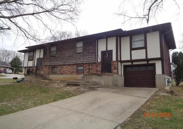 Photo 1 of Multi family home for sale at 7801 Leavenworth Rd, Kansas City, KS 66109 | MLS# 2641223 | Listing updated on 2026-10-01