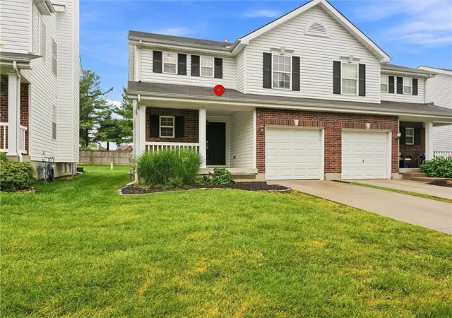 Photo 1 of Townhouse for sale at 9815 Ne 98th Street, Kansas City, MO 64157 | MLS# 2641230 | Listing updated on 2026-09-12