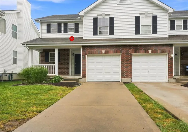 Photo 3 of Townhouse for sale at 9815 Ne 98th Street, Kansas City, MO 64157 | MLS# 2641230 | Listing updated on 2026-09-12
