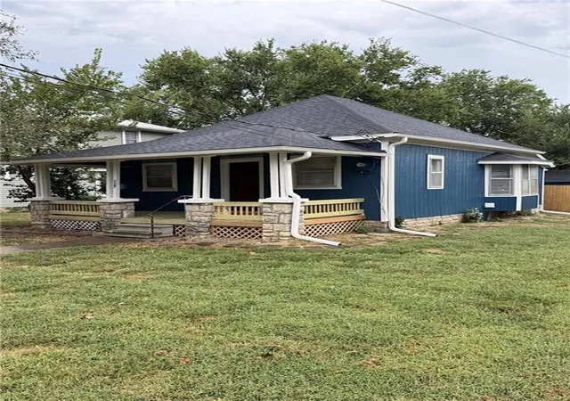 Photo 2 of Single family home for sale at 339 Pacific Ave, Osawatomie, KS 66064 | MLS# 2641246 | Listing updated on 2026-10-01
