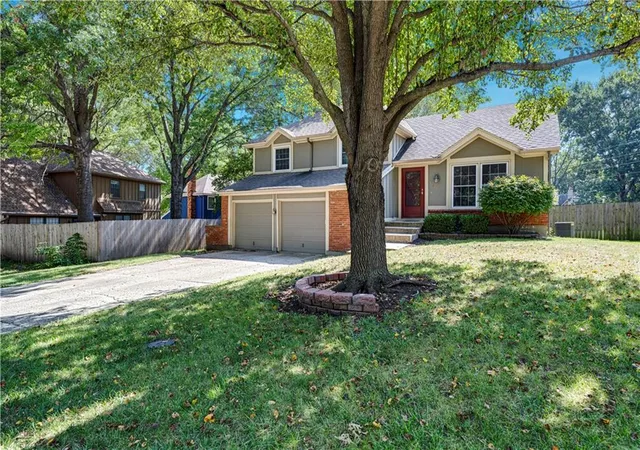 Photo 1 of Single family home for sale at 16503 W 142nd Circle, Olathe, KS 66062 | MLS# 2641313 | Listing updated on 2026-09-22