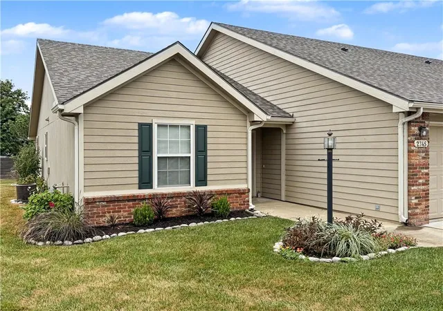 Photo 3 of Sale Pending at 2745 Coralberry Ct, Lawrence, KS 66047 | MLS# 2641327 | Listing updated on 2026-09-13