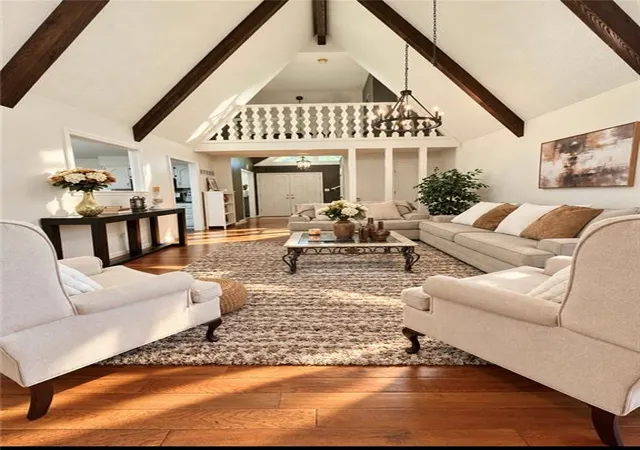 Photo 3 of Single family home for sale at 9127 W 91st Terrace, Overland Park, KS 66212 | MLS# 2641402 | Listing updated on 2026-10-04