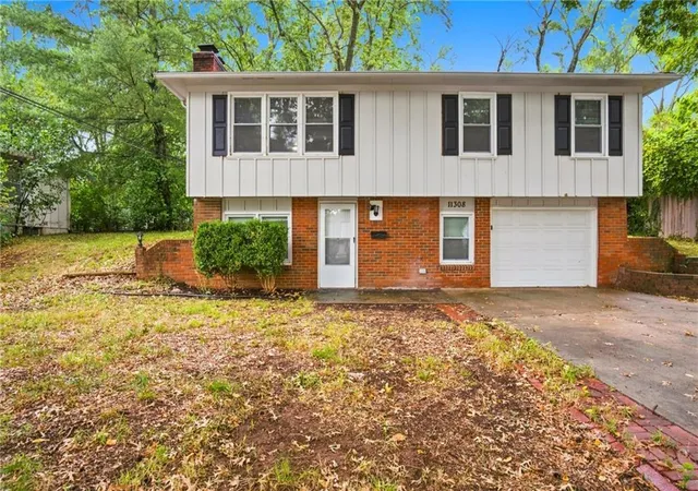 Photo 1 of Sale Pending at 11308 Sycamore Ter, Kansas City, MO 64134 | MLS# 2641403 | Listing updated on 2026-10-01