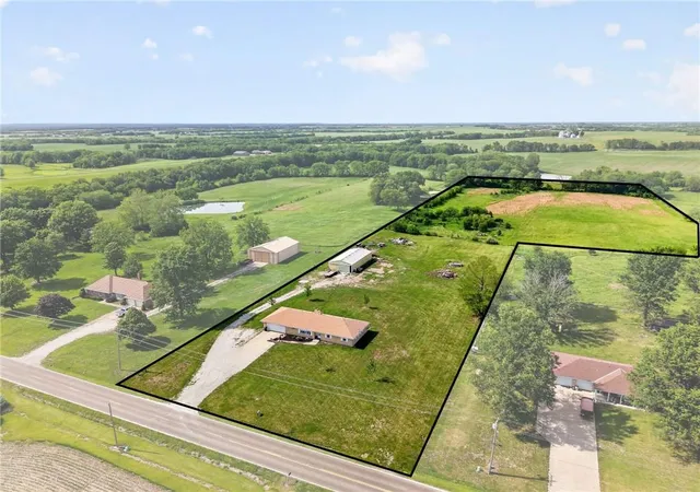 Photo 34 of Single family home for sale at 8520 SW Z Hwy, Trimble, MO 64492 | MLS# 2641448 | Listing updated on 2026-10-07