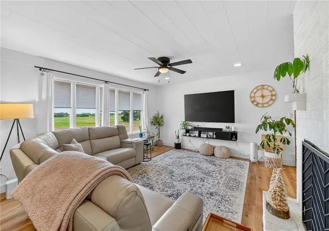 Photo 4 of Single family home for sale at 8520 SW Z Hwy, Trimble, MO 64492 | MLS# 2641448 | Listing updated on 2026-10-07