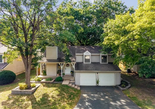 Photo 1 of Single family home for sale at 12738 W 108th Street, Overland Park, KS 66210 | MLS# 2641468 | Listing updated on 2026-10-01