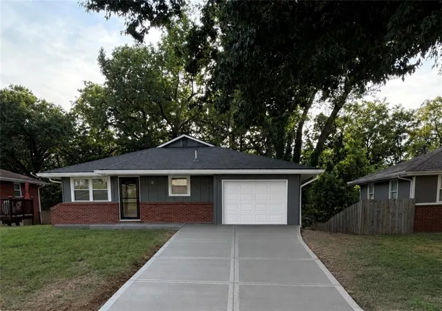 Single family home for sale at 1810 N 60th Street, Kansas City, KS 66102 | MLS# 2641471