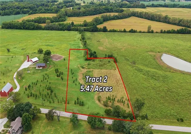 Land for sale at Tract 2 State Rt E Hwy, Pleasant Hill, MO 64080 | MLS# 2641480
