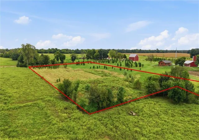 Photo 3 of Land for sale at Tract 2 State Rt E Hwy, Pleasant Hill, MO 64080 | MLS# 2641480 | Listing updated on 2026-10-02