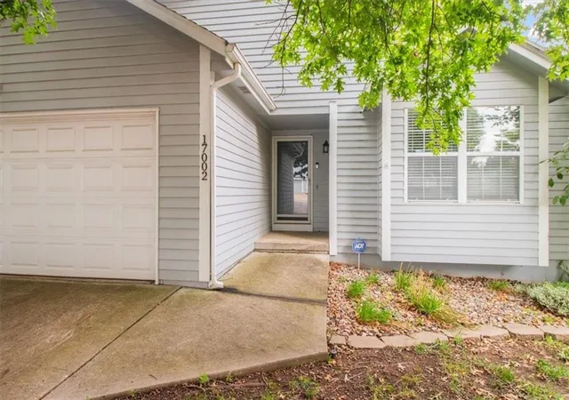 Photo 3 of Single family home for sale at 17002 E 45 Street S, Independence, MO 64055 | MLS# 2641489 | Listing updated on 2026-09-16