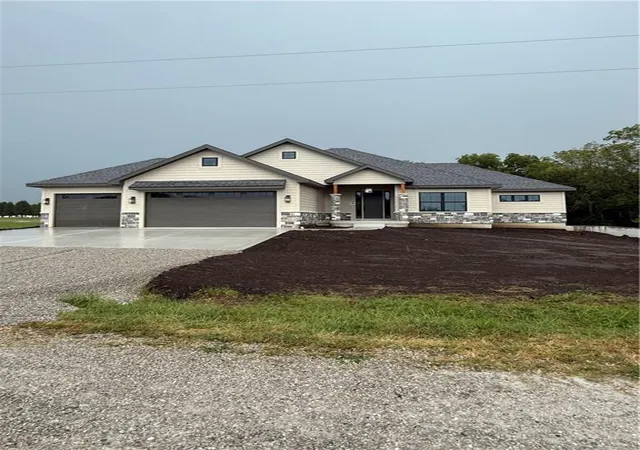 Photo 1 of Sale Pending at 995 1731st Road, Bates City, MO 64011 | MLS# 2641492 | Listing updated on 2026-09-15