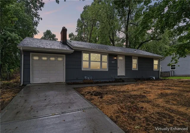 Photo 3 of Single family home for sale at 6809 W 72 Terrace, Overland Park, KS 66204 | MLS# 2641493 | Listing updated on 2026-09-13