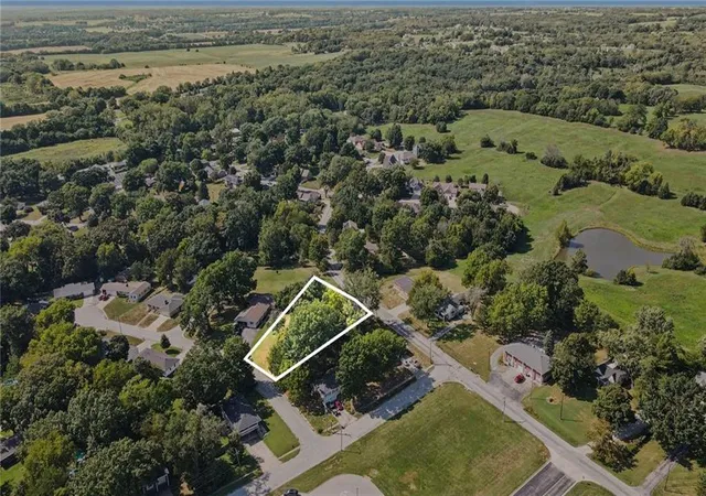 Photo 1 of Sale Pending at 00 Maple Dr, Smithville, MO 64089 | MLS# 2641523 | Listing updated on 2026-09-12