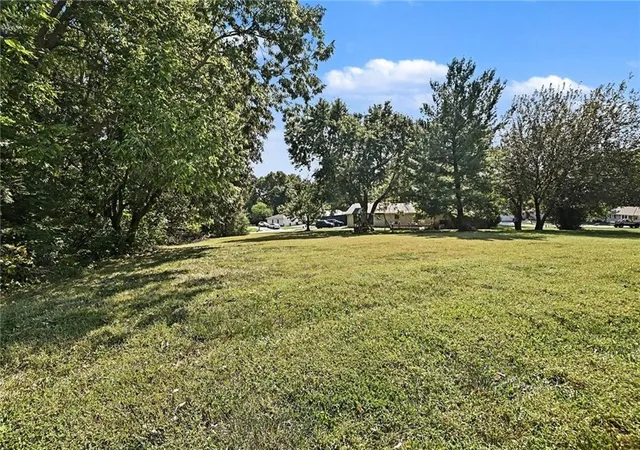 Photo 4 of Sale Pending at 00 Maple Dr, Smithville, MO 64089 | MLS# 2641523 | Listing updated on 2026-09-12