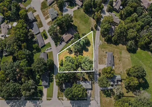 Photo 1 of Sale Pending at 00 Maple Ln, Smithville, MO 64089 | MLS# 2641530 | Listing updated on 2026-09-12