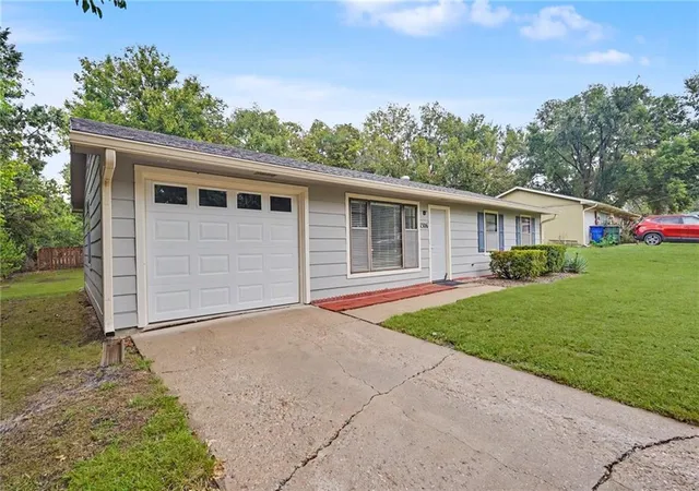 Photo 3 of Single family home for sale at 1306 E 16th Street, Lawrence, KS 66044 | MLS# 2641531 | Listing updated on 2026-10-09