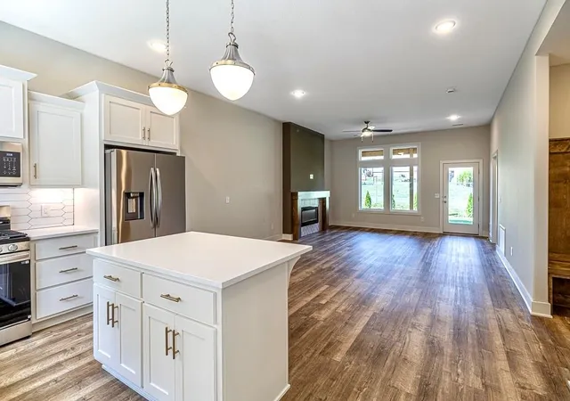 Photo 3 of Townhouse for sale at 3002 Sheffield Ln, Saint Joseph, MO 64506 | MLS# 2641533 | Listing updated on 2026-09-16