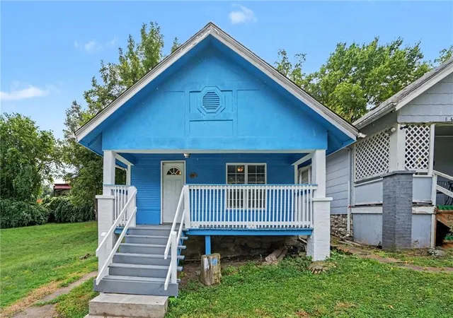 Photo 1 of Single family home for sale at 6039 E 14th Street, Kansas City, MO 64126 | MLS# 2641538 | Listing updated on 2026-09-12