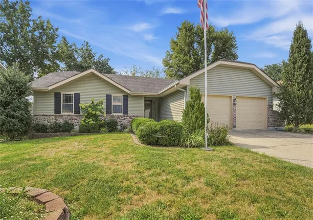 Photo 1 of Sale Pending at 16513 E 51st Street Ct S, Independence, MO 64055 | MLS# 2641558 | Listing updated on 2026-09-29