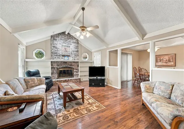 Photo 3 of Sale Pending at 16513 E 51st Street Ct S, Independence, MO 64055 | MLS# 2641558 | Listing updated on 2026-09-29