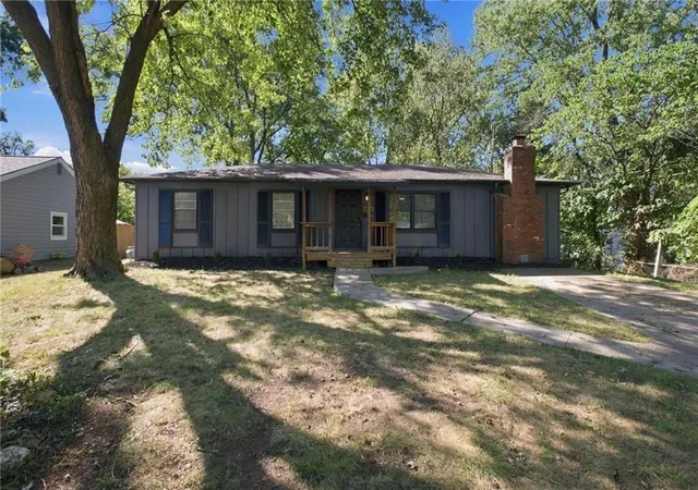 Photo 1 of Sale Pending at 6102 Earnshaw St, Shawnee, KS 66216 | MLS# 2641559 | Listing updated on 2026-09-24