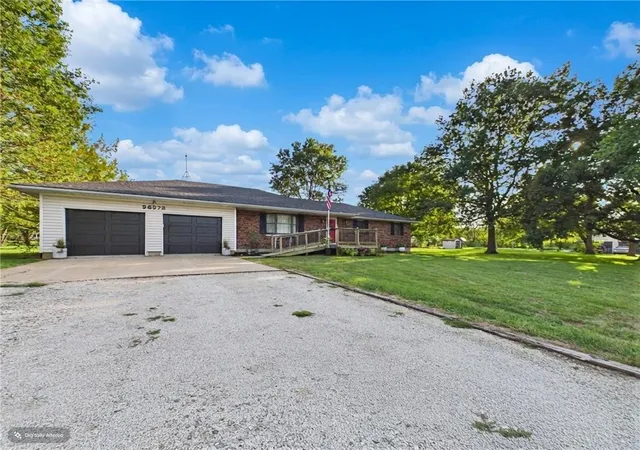 Photo 1 of Single family home for sale at 26575 W 321st Terrace, Paola, KS 66071 | MLS# 2641571 | Listing updated on 2026-09-27
