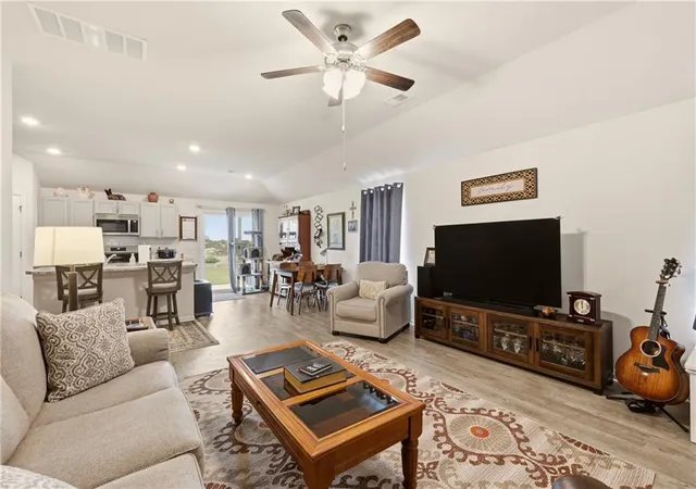 Photo 4 of Single family home for sale at 20312 W 193rd Lane, Spring Hill, KS 66083 | MLS# 2641607 | Listing updated on 2026-09-29