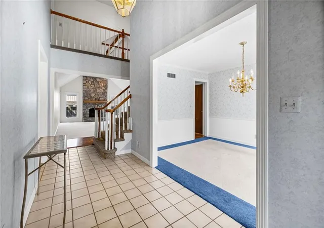 Photo 4 of Single family home for sale at 10546 Westgate St, Lenexa, KS 66215 | MLS# 2641610 | Listing updated on 2026-09-22