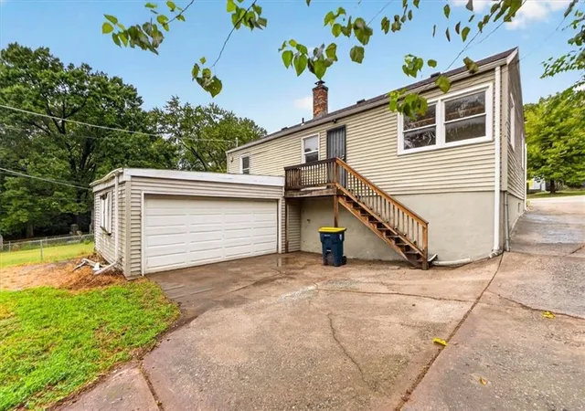 Photo 36 of Single family home for sale at 809 E 83rd Street, Kansas City, MO 64131 | MLS# 2641612 | Listing updated on 2026-09-13