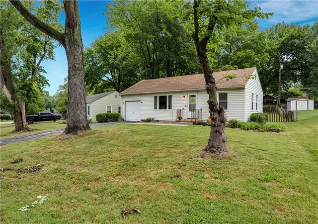 Photo 1 of Sale Pending at 11416 W 67th Terrace, Shawnee, KS 66203 | MLS# 2641621 | Listing updated on 2026-09-22