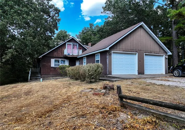 Photo 2 of Single family home for sale at 3889 S 143rd Road, Bolivar, MO 65613 | MLS# 2641632 | Listing updated on 2026-10-06