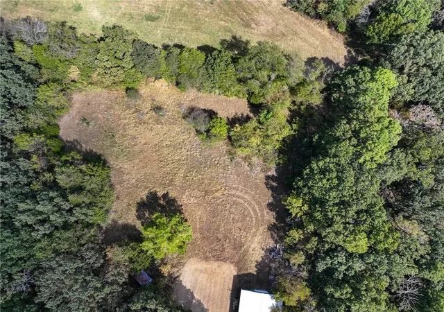 Photo 4 of Single family home for sale at 3889 S 143rd Road, Bolivar, MO 65613 | MLS# 2641632 | Listing updated on 2026-10-06