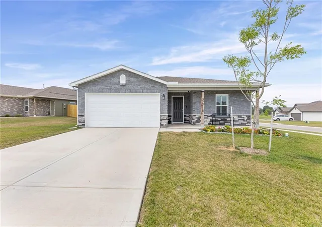 Photo 3 of Single family home for sale at 37718 W 208th Terrace, Edgerton, KS 66021 | MLS# 2641650 | Listing updated on 2026-09-25