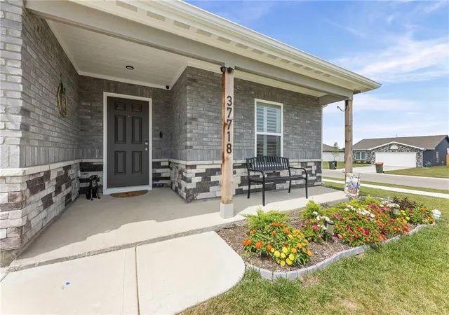 Photo 4 of Single family home for sale at 37718 W 208th Terrace, Edgerton, KS 66021 | MLS# 2641650 | Listing updated on 2026-09-25