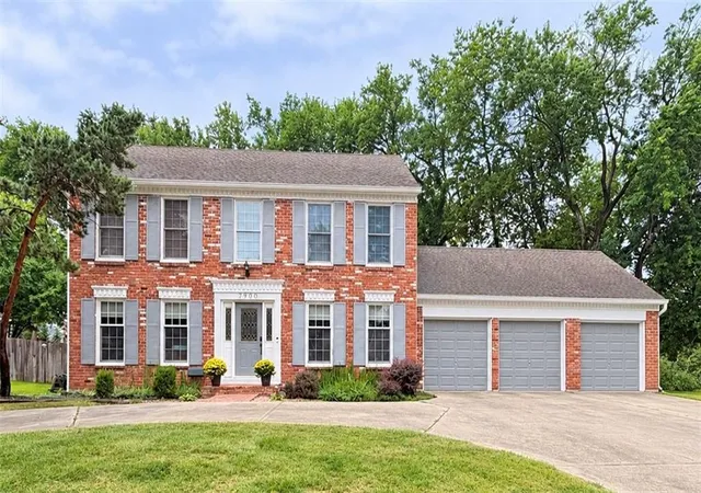 Photo 3 of Single family home for sale at 7900 Sagamore Rd, Leawood, KS 66206 | MLS# 2641653 | Listing updated on 2026-10-01