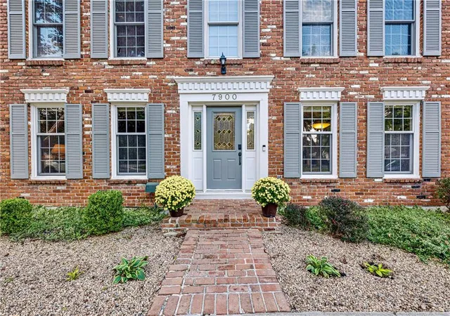 Photo 3 of Single family home for sale at 7900 Sagamore Rd, Leawood, KS 66206 | MLS# 2641653 | Listing updated on 2026-10-01