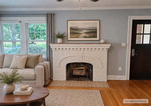 Photo 3 of Sale Pending at 312 E 69th Terrace, Kansas City, MO 64113 | MLS# 2641660 | Listing updated on 2026-10-14