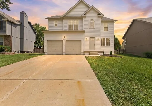 Photo 1 of Single family home for sale at 21470 W 122nd Street, Olathe, KS 66061 | MLS# 2641662 | Listing updated on 2026-09-12