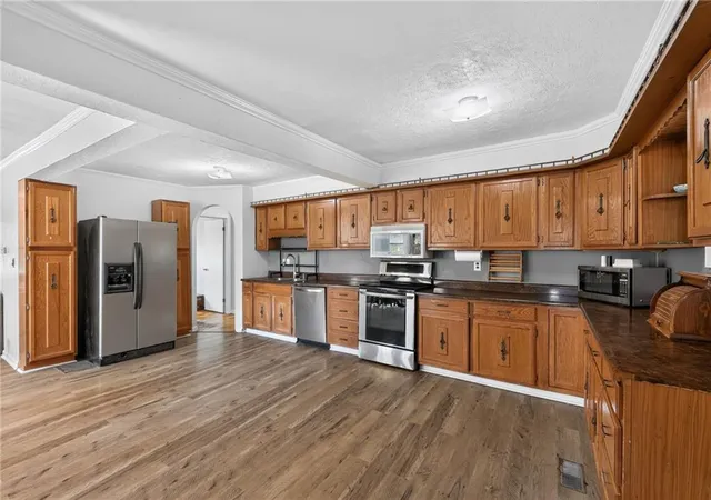 Photo 2 of Single family home for sale at 1008 N 14th Street, Leavenworth, KS 66048 | MLS# 2641675 | Listing updated on 2026-10-03