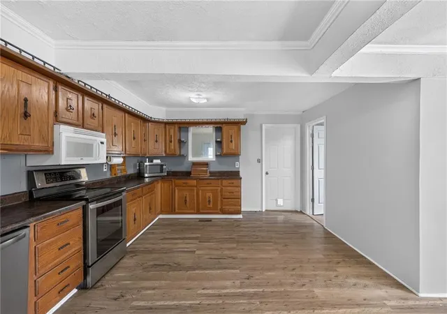 Photo 3 of Single family home for sale at 1008 N 14th Street, Leavenworth, KS 66048 | MLS# 2641675 | Listing updated on 2026-10-03