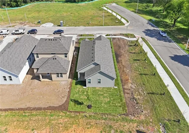 Photo 4 of Single family home for sale at 1301 Saddle Ct, Raymore, MO 64083 | MLS# 2641695 | Listing updated on 2026-10-06