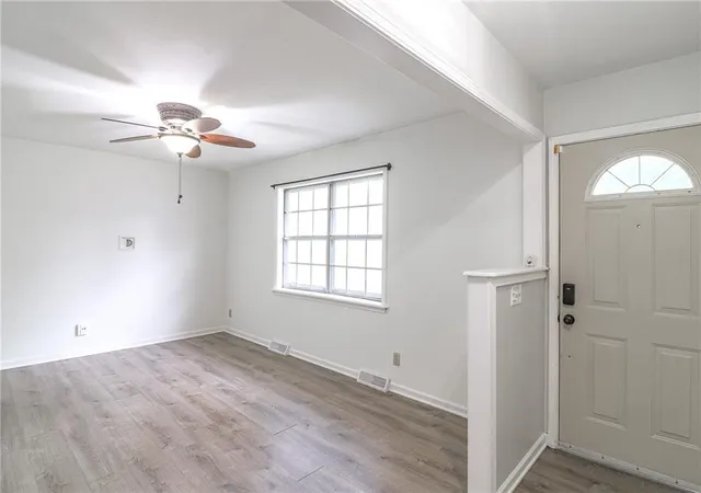 Photo 3 of Single family home for sale at 1315 SE Alice St, Blue Springs, MO 64014 | MLS# 2641697 | Listing updated on 2026-09-19