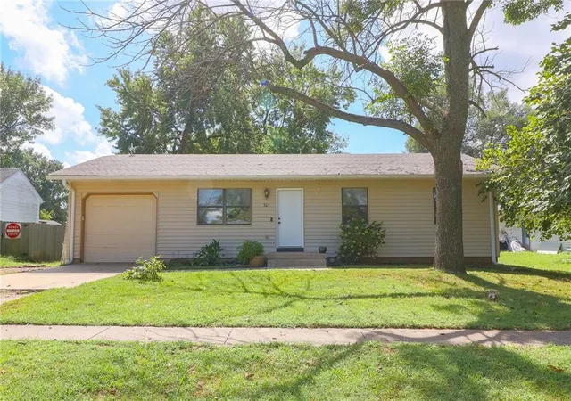 Photo 1 of Sale Pending at 303 E Arctic St, Kingsville, MO 64061 | MLS# 2641711 | Listing updated on 2026-09-29
