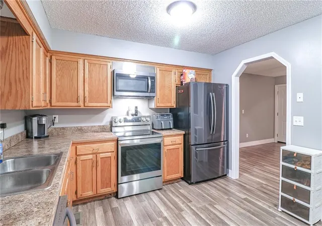 Photo 4 of Sale Pending at 303 E Arctic St, Kingsville, MO 64061 | MLS# 2641711 | Listing updated on 2026-09-29